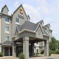 Exterior of Comfort Inn & Suites St. Paul Northeast
