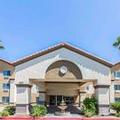 Photo of Comfort Suites Bakersfield