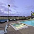 Exterior of Comfort Suites Dfw North / Grapevine