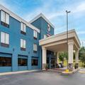 Photo of Comfort Suites Fultondale I-65 near I-22