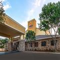 Photo of Comfort Suites Nw Dallas Near Love Field