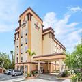 Photo of Comfort Suites Orlando Airport
