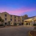 Exterior of Comfort Suites Port Allen Baton Rouge