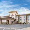 Exterior of Comfort Suites Redding Shasta Lake