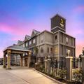 Exterior of Comfort Suites Shenandoah-The Woodlands