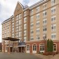Exterior of Country Inn & Suites at Mall of America