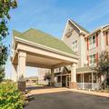 Exterior of Country Inn & Suites by Radisson Peoria North Il