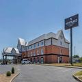 Exterior of Country Inn & Suites by Radisson, St. Peters, MO