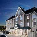 Photo of Country Inn & Suites by Radisson Toledo Oh