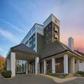 Exterior of Courtyard Chicago Elmhurst / Oakbrook Area