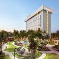 Exterior of Courtyard Miami Airport