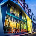 Exterior of Crystal Hotel Hat Yai