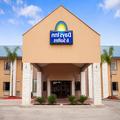 Image of Days Inn & Suites by Wyndham Conroe North