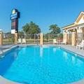 Image of Days Inn & Suites by Wyndham Osceola Ar