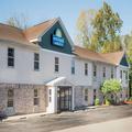 Image of Days Inn & Suites by Wyndham Sellersburg