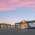Exterior of Days Inn by Wyndham Aberdeen