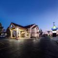 Exterior of Days Inn by Wyndham Hillsdale