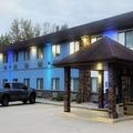 Exterior of Days Inn by Wyndham Mankato