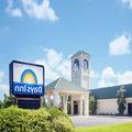 Exterior of Days Inn by Wyndham Metter