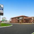 Photo of Days Inn by Wyndham Utica