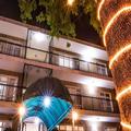Exterior of Del Marqués Hotel and Suites