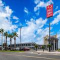 Image of Econo Lodge Inn & Suites Laredo - Nuevo Laredo