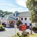 Photo of Econo Lodge Inn & Suites Marietta near Dobbins ARB