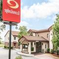 Exterior of Econo Lodge Kalamazoo near Wings Stadium