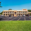 Exterior of Econo Lodge Kearney - Liberty