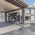 Exterior of Econo Lodge Orillia