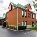 Exterior of Econo Lodge Richmond North