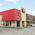 Exterior of Econo Lodge Virginia Beach Town Center