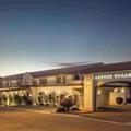 Exterior of Embassy Suites by Hilton Palm Desert