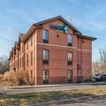 Exterior of Extended Stay America Select Suites Detroit Ann Arbor Univ S