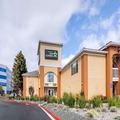 Exterior of Extended Stay America Suites San Francisco San Mateo Sfo