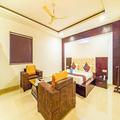 Exterior of FabHotel Transit Delhi Airport