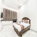 Photo of Fabhotel Sahara Inn