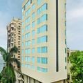 Photo of Fariyas Hotel