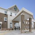 Exterior of GrandStay Cannon Falls