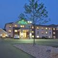 Exterior of Grandstay Hotel & Suites Mount Horeb Madison