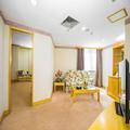 Photo of Guangzhou New Century Hotel