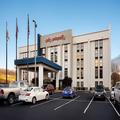 Exterior of Hampton Inn Bristol