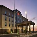 Exterior of Hampton Inn Burley