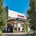 Exterior of Hampton Inn Columbia