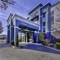 Exterior of Hampton Inn Cortland