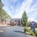 Exterior of Hampton Inn Durango