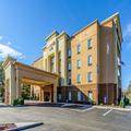 Exterior of Hampton Inn Galax