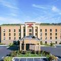 Exterior of Hampton Inn Huntington University Area