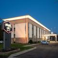 Exterior of Hampton Inn Janesville