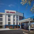 Exterior of Hampton Inn Lancaster